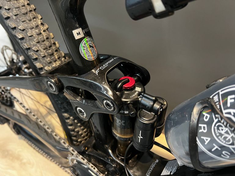 Used Giant Anthem Sram Eagle Transmission XX SL 2022 Mountainbike, Black — image 4 of 7