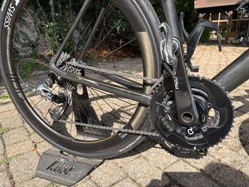 Used Canyon CF SLX 9.0 SL 2016 Road & Gravel, Black — image 4 of 5