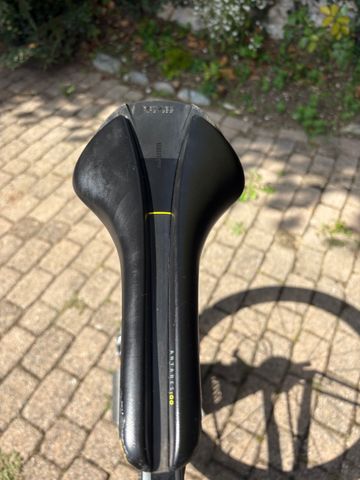 Used Canyon CF SLX 9.0 SL 2016 Road & Gravel, Black — image 2 of 5