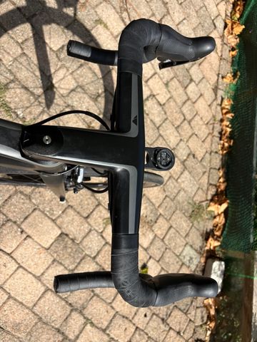 Used Canyon CF SLX 9.0 SL 2016 Road & Gravel, Black — image 3 of 5