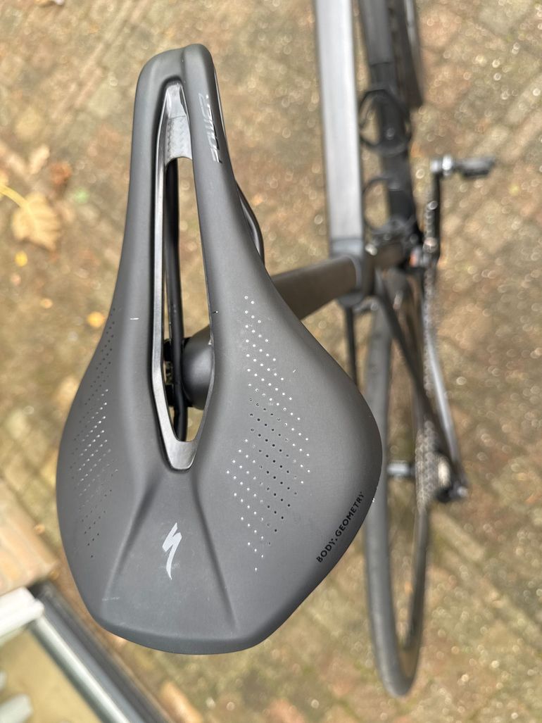 Used Specialized Roubaix Expert 2023 2023 Road & Gravel, Black — image 4 of 4