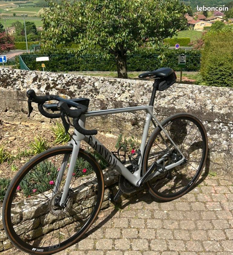Used Canyon Ultimate CF SL 8 Disc 2021 2021 Road & Gravel, Light Gray — image 2 of 3