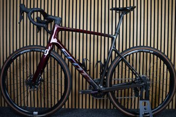 Gebrauchtes Scott Addict RC 10 2023 2023 Road & Gravel, Rot — Bild 9 von 16