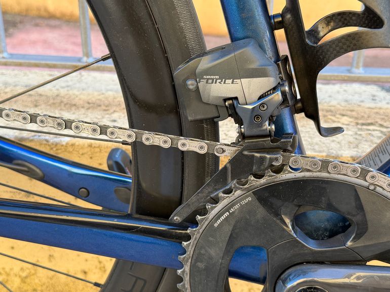 Used Giant Defy Advanced Pro 1 2021 2021 Road & Gravel, Blue — image 5 of 12