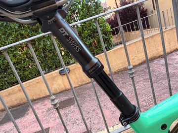 Used Orbea OIZ M-LTD 2020 2020 Mountainbike, Green, 29 — image 3 of 15