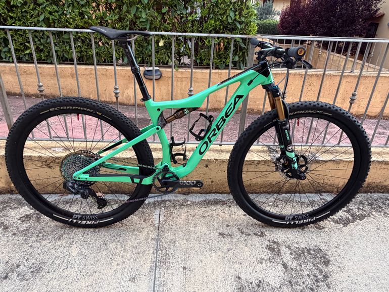 Used Orbea OIZ M-LTD 2020 2020 Mountainbike, Green, 29 — image 1 of 15