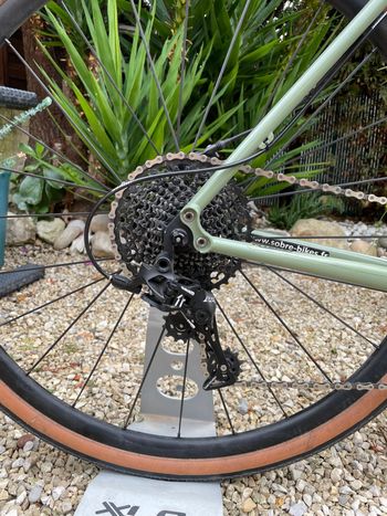 Used Sobre Versatile 2021 Road & Gravel, Green — image 3 of 12