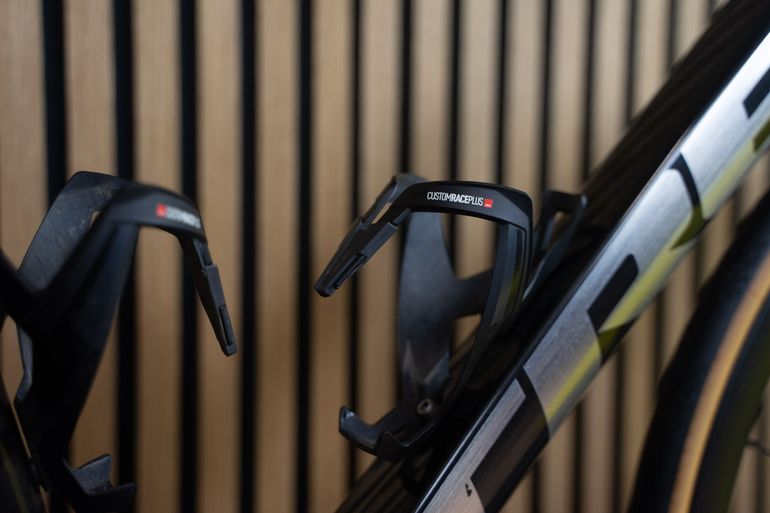 Used Trek Émonda SL 7 2022 2022 Road & Gravel, Black — image 6 of 10