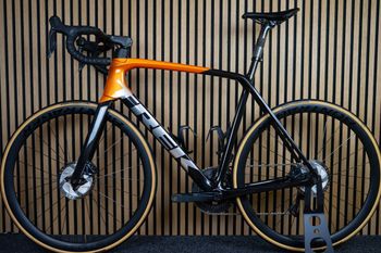Used Trek Émonda SL 7 2022 2022 Road & Gravel