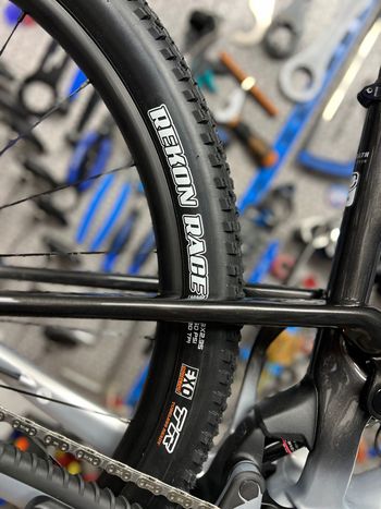 Used Mondraker F-podium SRAM GX Eagle AXS (T-Type) 2025 Mountainbike, Light Gray — image 14 of 16