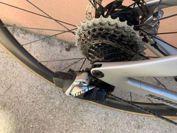 Used Scott Foil RC Ultimate 2024 2024 Road & Gravel, Light Gray — image 4 of 4