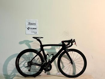 Used Pinarello DOGMA F8 2014 Road & Gravel