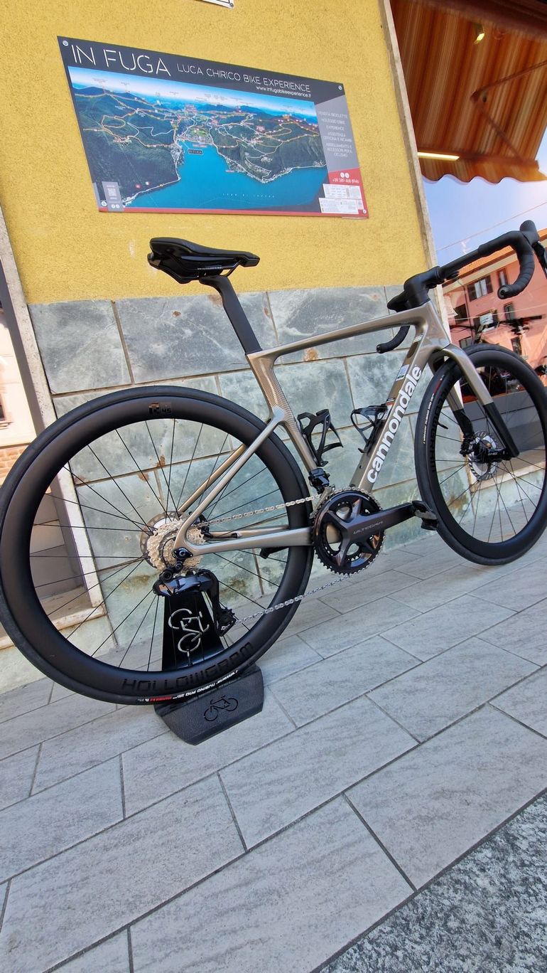 Used Cannondale SupeSix EVO 2 2025 Road & Gravel, Light Gray — image 3 of 7