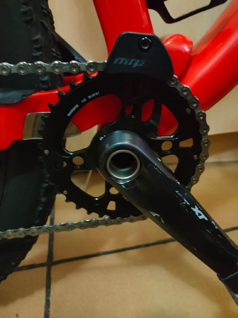 Used Trek Supercaliber 9.8 XT 2021 2021 Mountainbike, Red, 29 — image 7 of 13