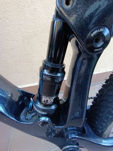 Used Scott Spark RC 900 Team 2021 2021 Mountainbike, Black, 29 — image 6 of 14