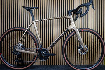 Used Bianchi Impulso PRO GRX 820 disc 2024 2024 Road & Gravel, Black — image 1 of 10