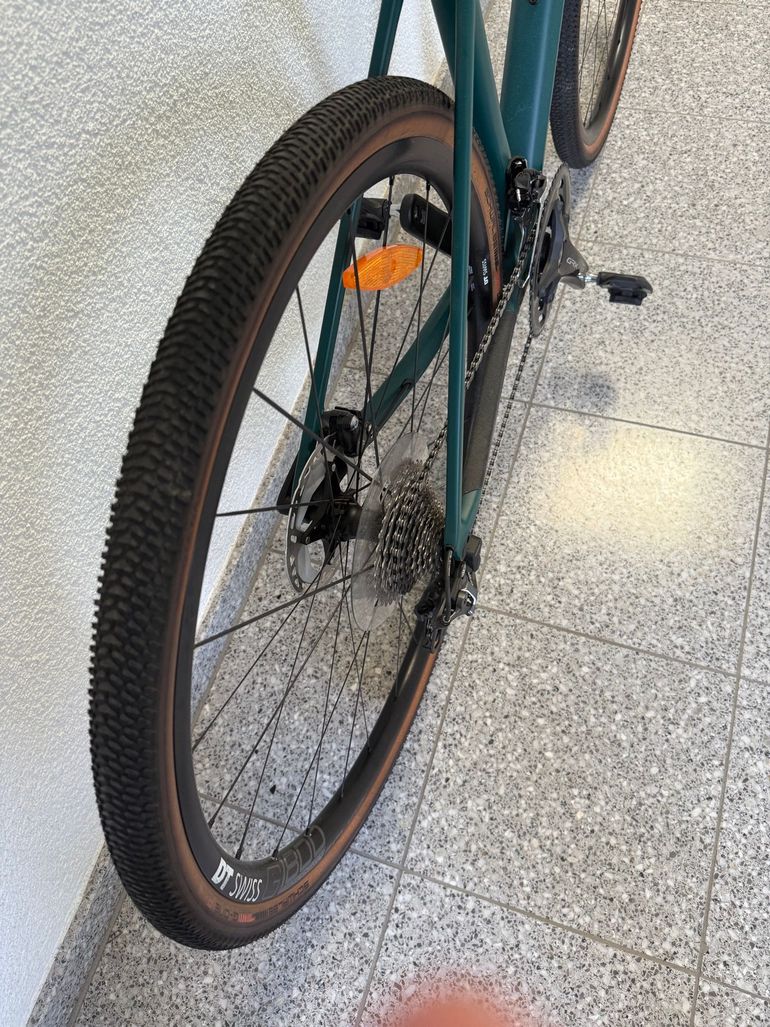 Used Canyon Grail Shimano GRX 2022 Road & Gravel, Green — image 7 of 9