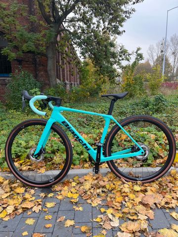 Used Bianchi Impulso PRO GRX 820 disc 2024 2024 Road & Gravel, Green — image 2 of 4