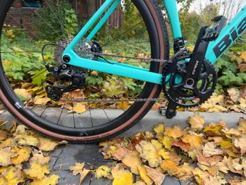 Used Bianchi Impulso PRO GRX 820 disc 2024 2024 Road & Gravel, Green — image 3 of 4