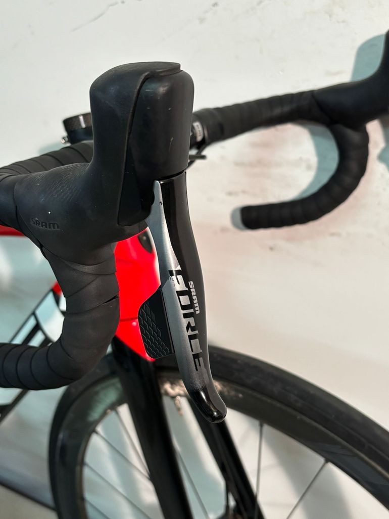 Used Trek Emonda SL6 2021 Road & Gravel, Red — image 5 of 11