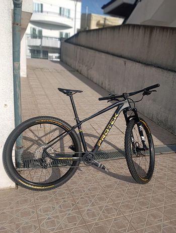 Used Protek V9c 2020 Mountainbike, Black — image 2 of 5