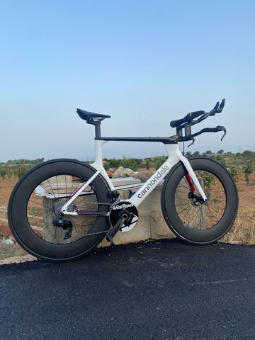Used Cannondale SuperSlice Red eTap 2019 2019 Road & Gravel, White — image 1 of 3
