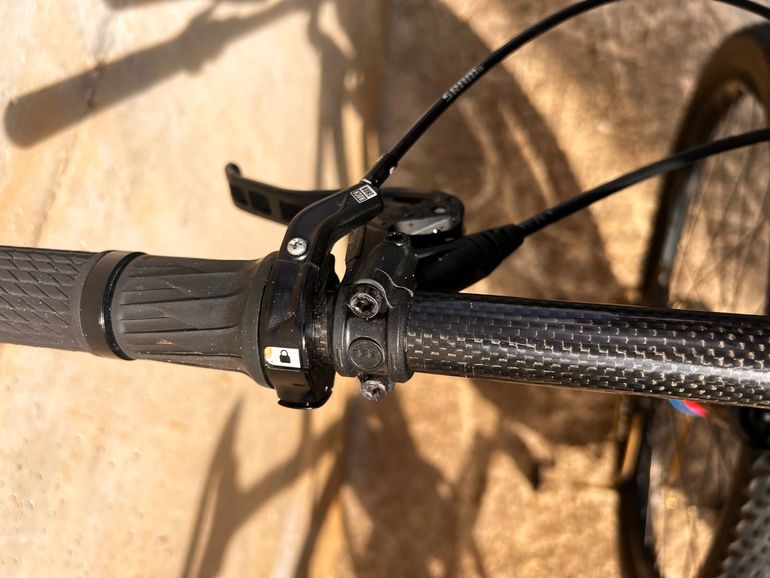 Used Giant XTC Advanced 29 1 2021 2021 Mountainbike, Light Gray, 29 — image 7 of 24