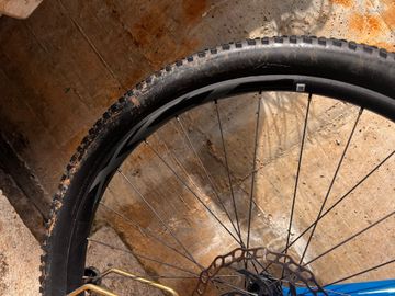 Used Giant XTC Advanced 29 1 2021 2021 Mountainbike, Light Gray, 29 — image 21 of 24