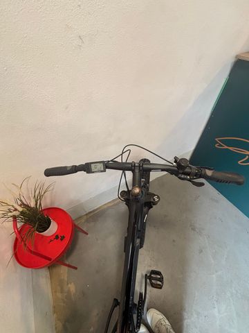 Used Electric Bike Company Elephant Argento 2024 Mountainbike, Black — image 2 of 8