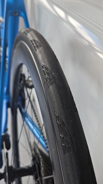 Used Canyon Endurace Shimano Ultegra 2020 Road & Gravel — image 11 of 15