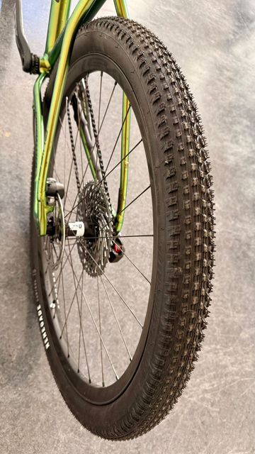 Used Specialized Chisel Frameset 2023 Individualaufbau 2023 Mountainbike, Green — image 5 of 9