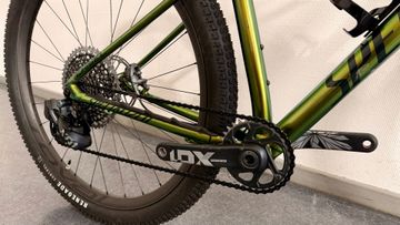 Used Specialized Chisel Frameset 2023 Individualaufbau 2023 Mountainbike, Green — image 3 of 9
