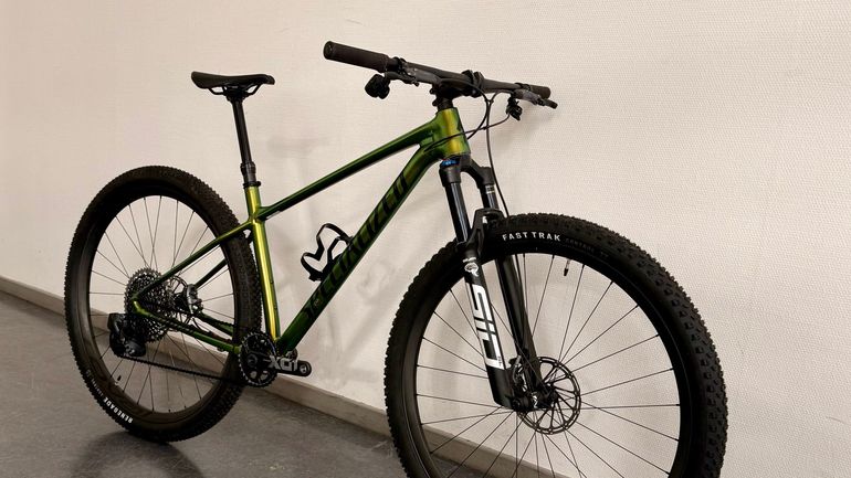 Used Specialized Chisel Frameset 2023 Individualaufbau 2023 Mountainbike, Green — image 2 of 9