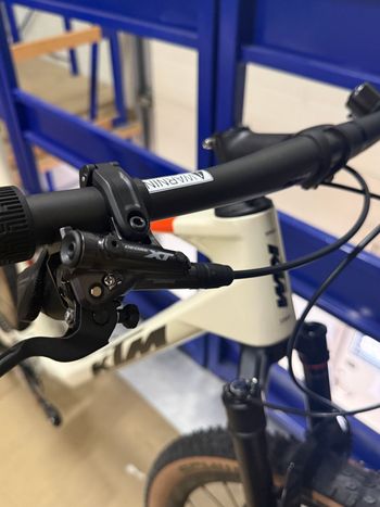Used KTM Scarp Prime 2025 Mountainbike, White — image 4 of 8