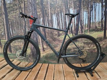 Used CUBE REACTION C:62 PRO 2023 2023 Mountainbike, Light Gray, 29 — image 2 of 5