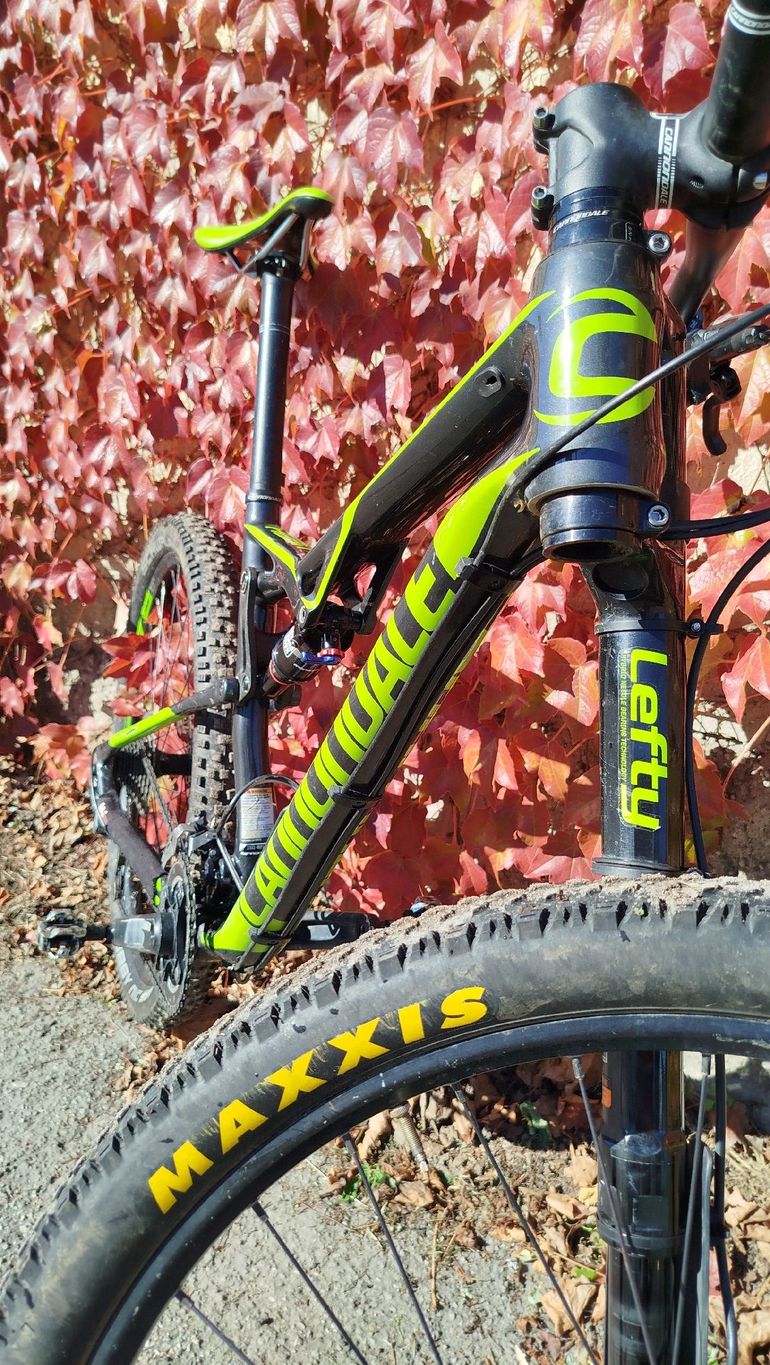 Used Cannondale Habit Carbone 3 2016 Mountainbike, Black — image 4 of 12
