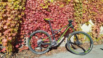 Used Cannondale Habit Carbone 3 2016 Mountainbike, Black — image 1 of 12