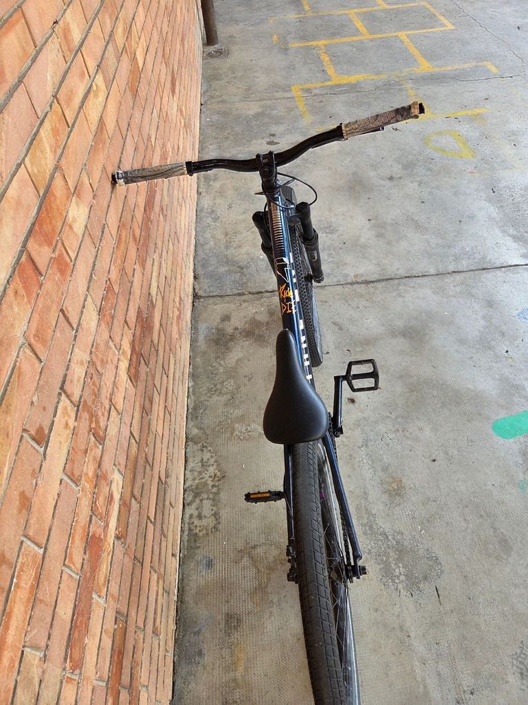 Used Octane One Melt 2024 2024 Mountainbike, Blue — image 5 of 11