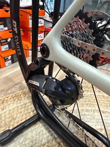Used MMR 10 2024 Road & Gravel, White — image 4 of 4