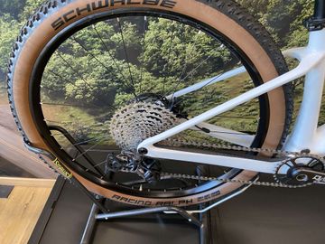 Used Scott Scale 930 2024 Mountainbike, White — image 6 of 6