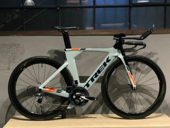 Used Trek Speed Concept 7.5 2017 2017 Road & Gravel, Light Gray — image 1 of 3