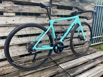 Used Bianchi Sprint 2023 Road & Gravel, Green — image 4 of 7