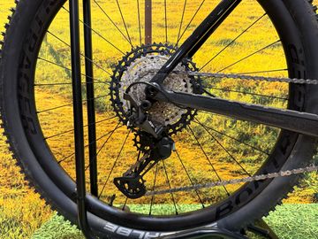 Used Trek Procaliber 9.8 2023 2023 Mountainbike, Black, 29 — image 4 of 5
