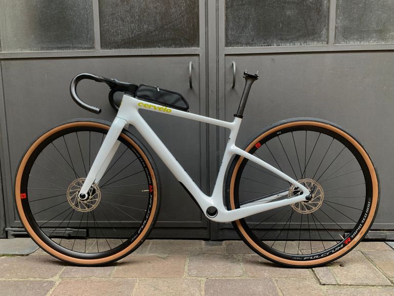 Used Cervélo FRAMESET ASPERO+Handlebar+Stem Frameset 2025 Road & Gravel, White — image 2 of 7