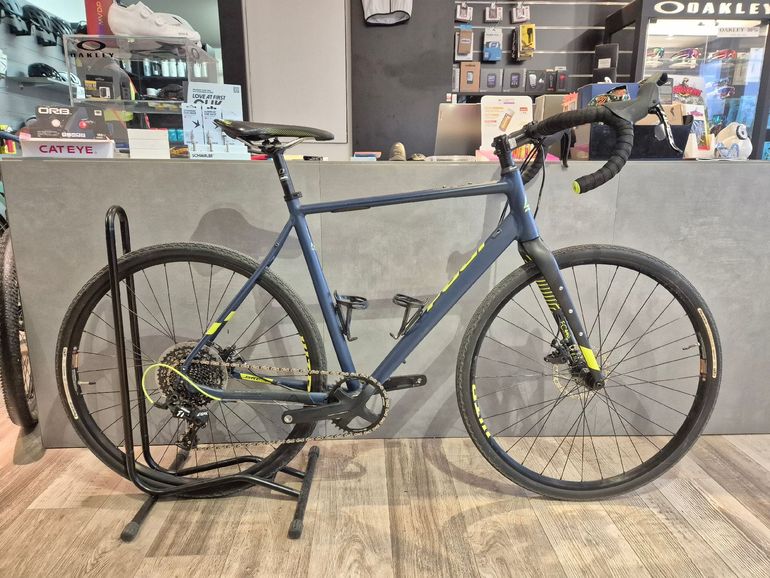 Used Fuji Jari 1.3 2020 2020 Road & Gravel, Blue — image 1 of 8
