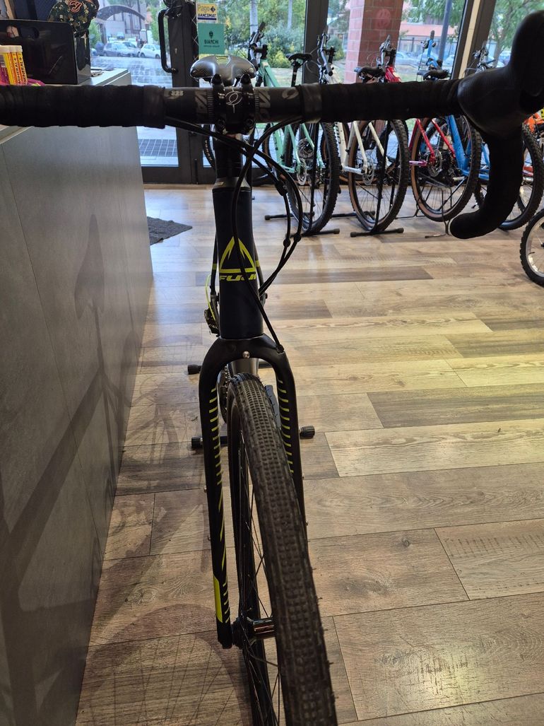 Used Fuji Jari 1.3 2020 2020 Road & Gravel, Blue — image 8 of 8