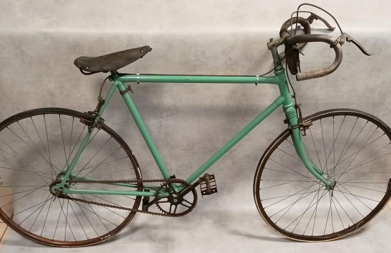 Used Vintage Vintage 1910/1920 Vélo De Course 1967 Road & Gravel, Green — image 1 of 10