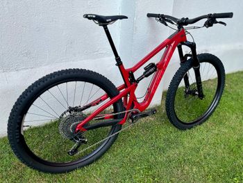 Used Santa Cruz Hightower SRAM X01 Eagle 2017 Mountainbike, Red, 29 — image 2 of 15