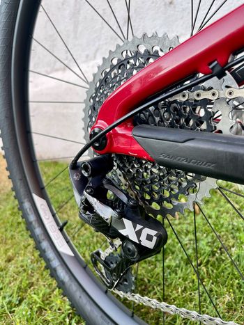 Used Santa Cruz Hightower SRAM X01 Eagle 2017 Mountainbike, Red, 29 — image 6 of 15