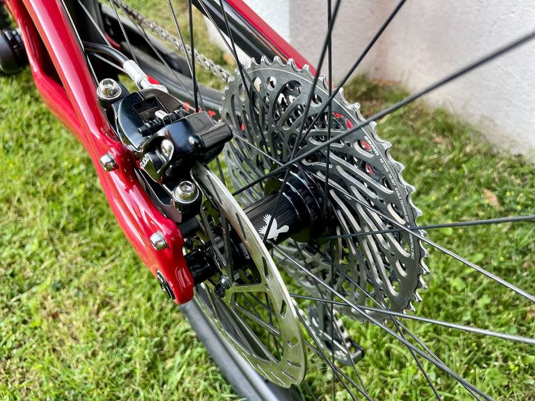Used Santa Cruz Hightower SRAM X01 Eagle 2017 Mountainbike, Red, 29 — image 10 of 15
